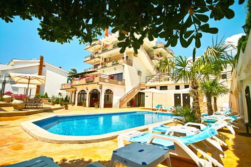 Ulcinj Monténégro code de réduction du bon hôtel Booking.com