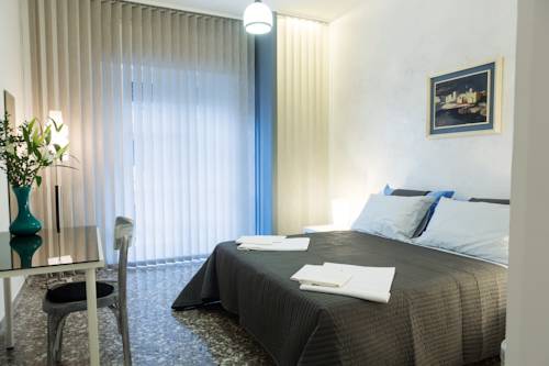 Bari Italia código de descuento del vale de hotel booking.com
