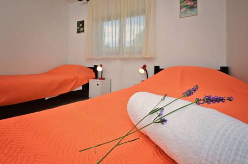 Petrcane Croacia código de descuento del vale de hotel booking.com