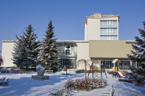 Липтовски Микулаш Словакия код скидки на ваучер на отель booking.com