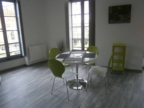 Carcasona Francia código de descuento del vale de hotel booking.com