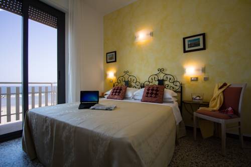 Bellaria Igea Marina Italia código de descuento del vale de hotel booking.com