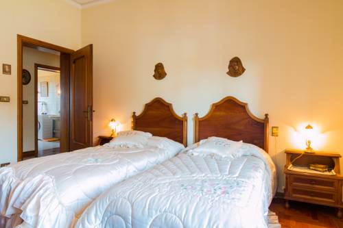 Pistoia Italia código de descuento del vale de hotel booking.com
