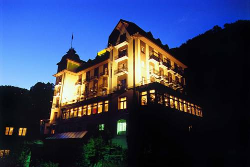 Engelberg Suiza código de descuento del vale de hotel booking.com