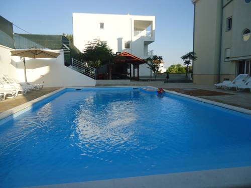 Petrcane Croacia código de descuento del vale de hotel booking.com